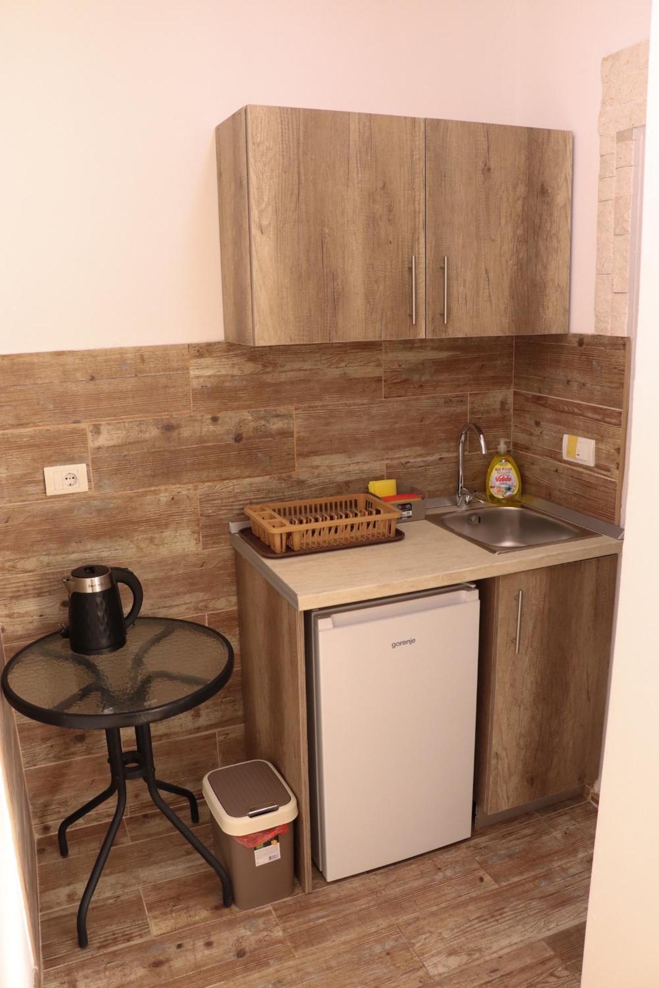 Gjinaj Apartments ウルツィニ エクステリア 写真