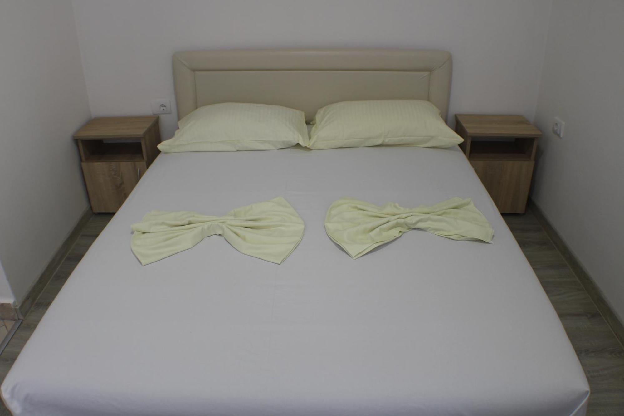 Gjinaj Apartments ウルツィニ 部屋 写真