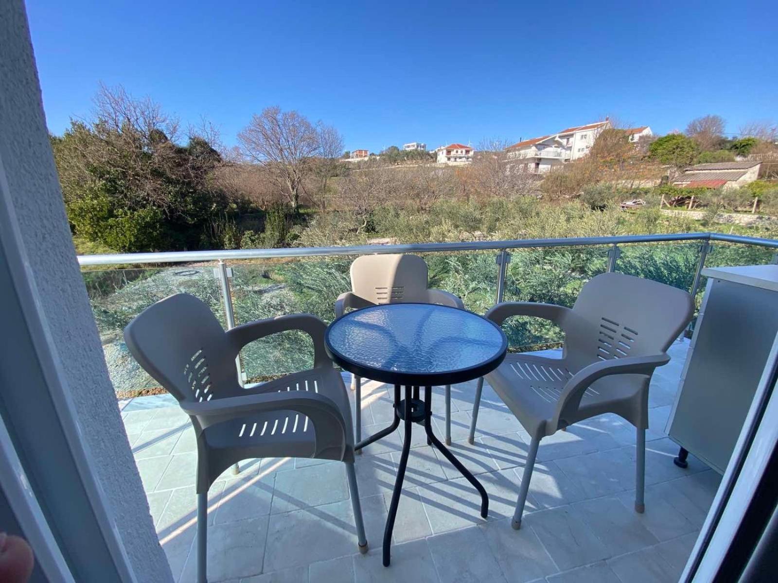 Gjinaj Apartments ウルツィニ エクステリア 写真